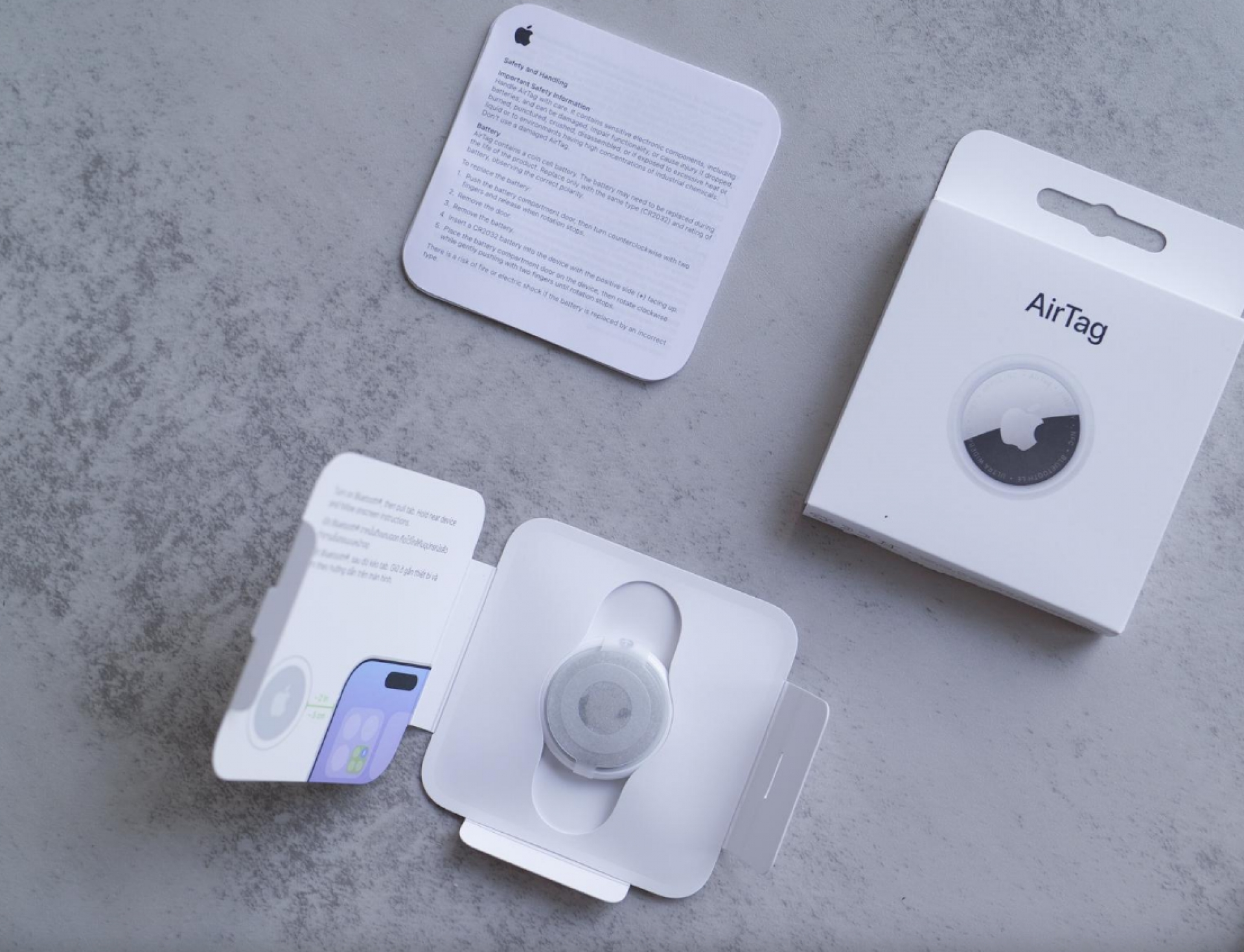 Apple AirTag